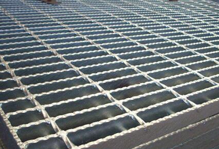 鋼格柵板滲透到各行各業(yè) 發(fā)展前景被看好 鋼格柵板滲透到各行各業(yè) 發(fā)展前景被看好